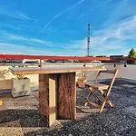 شقة Au Rythme De La Cavalerie Centre & Terrasse