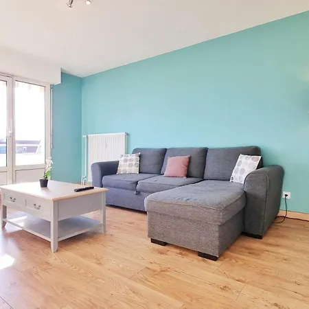 Au Rythme De La Cavalerie Centre & Terrasse Apartment *
