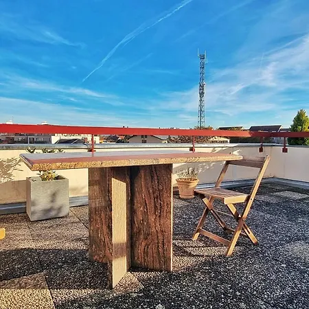 شقة Au Rythme De La Cavalerie Centre & Terrasse